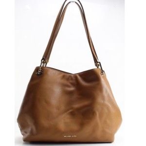 Michael Kors Raven Large Purse in Brown